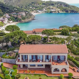  Apartment La Turistica Italien